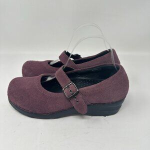 LL Bean Women's Vintage Mary Jane Clogs Purple Suede Size 7.5M